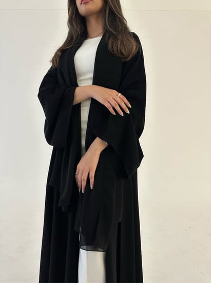 عباية كريب ملكي كلاسيك