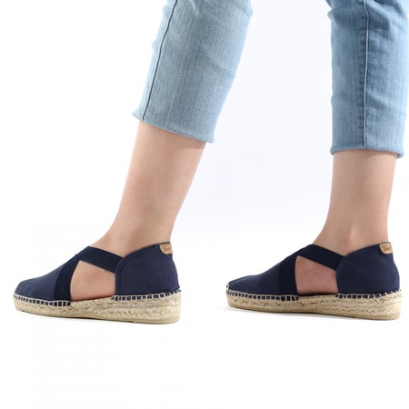 توني بونس صندل كحلي مغلق من الخلف