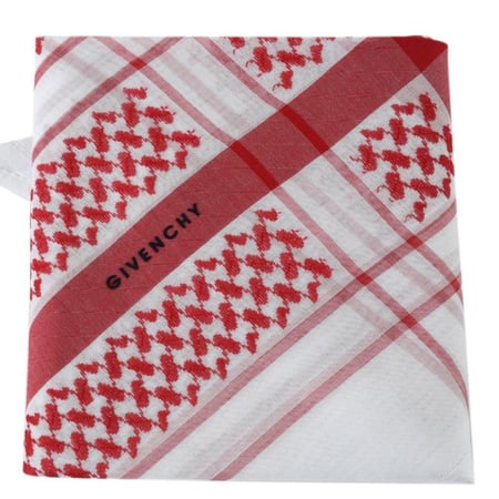 شماغ جيفنشي2026