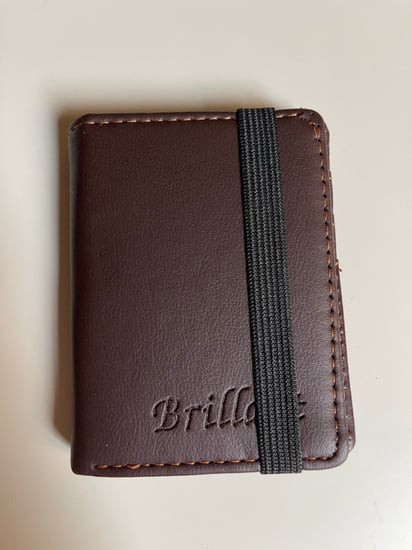 محفظة رجالية بمطاط اغلاق