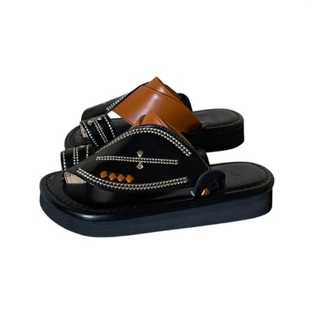 صندل رجالي شرقي اسود - بني