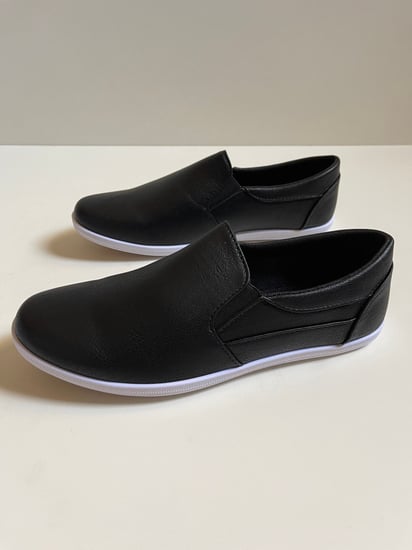 حذاء رسمي سهل الارتداء اسود