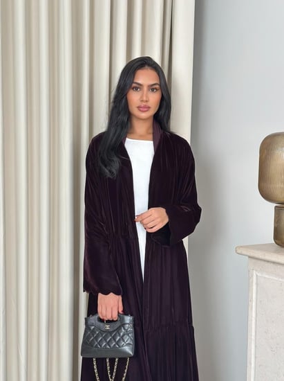 عبايه مخمل كوري