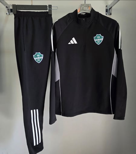 طقم تدريب الاهلي الشتوي الجديد 25\26