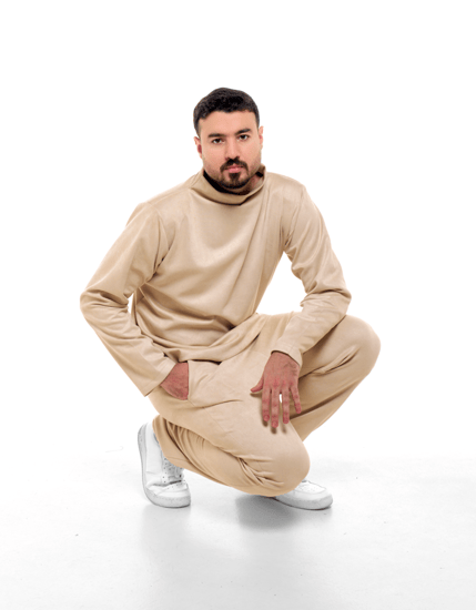 Set of pants & shirt