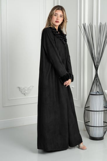 عبايه شتويه  شامواه  بلمسه من القطيفه الفاخرة