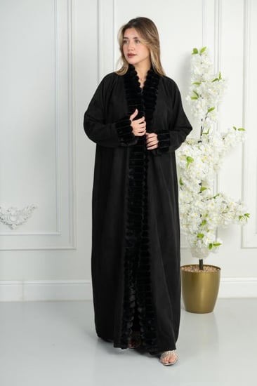 عباية شتوية شامواه بتدخيلات الفرو الناعم