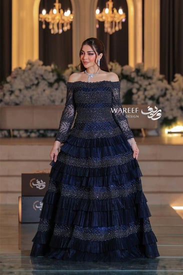 فستان سهره كحلي مميز طبقات