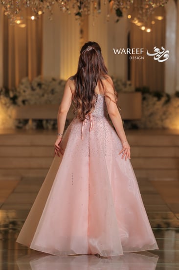 فستان سهره زهري بتطريز فضي