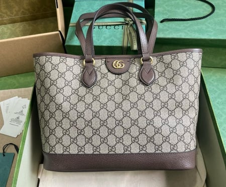 قوتشي توت باق