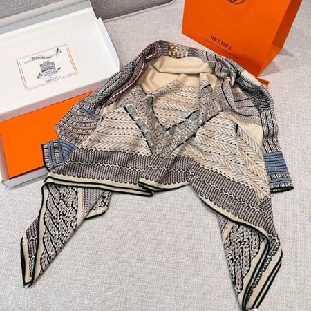 سكارف ايرميز مقاس 136*137