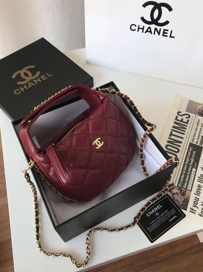 شنطة شانيل الميني المبطنه – أحمر فاخ