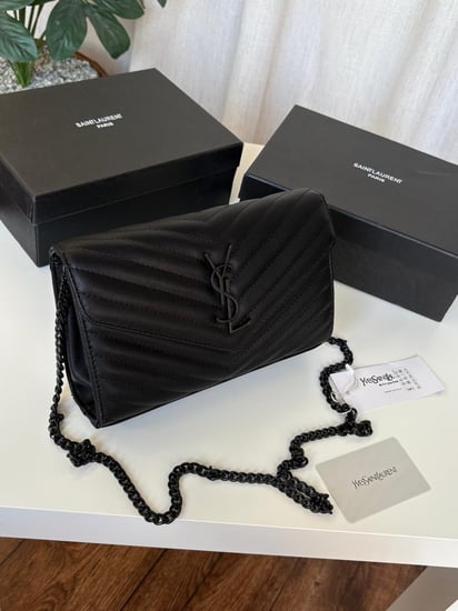 شنطةSaint Laurent سان لوران