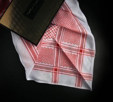 شماغ بروجيه الذهبي