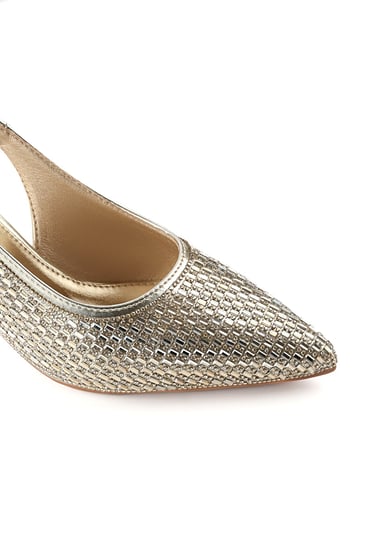 حذاء كلاسيكي سهرة أنيق بمقدمة مدببة مرصعة بأحجار لامعة وكعب عالِ رفيع و إبزيم إغلاق