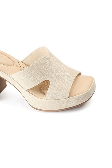 حذاء طبي كعب مفتوح عريض بدون لمعة