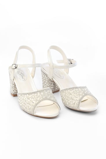 حذاء كلاسيكي سهرة بكعب عالي مفتوح من الأمام ومزين باللؤلؤ