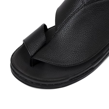 حذاء خليجي طبي