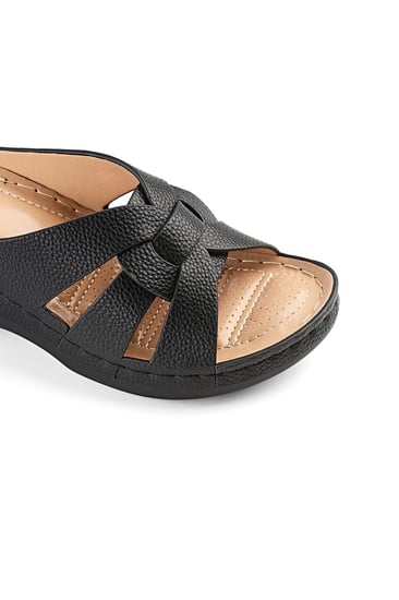 حذاء صيفي طبي أنيق كعب عالِ لامع بمقدمة بشكل شرائط متقاطعة