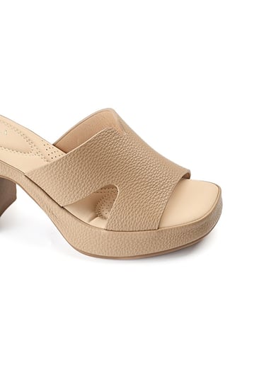 حذاء طبي كعب مفتوح عريض بدون لمعة