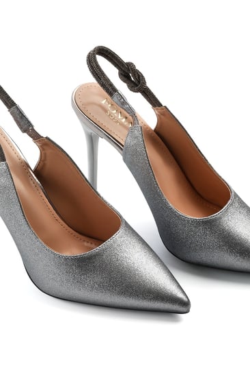 حذاء كلاسيكي سهرة أنيق بمقدمة مدببة و كعب عالِ و إبزيم مطاطي مزين بأحجار لامعة