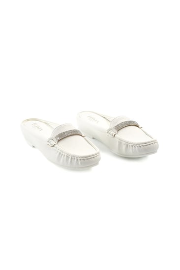 حذاء فلات طبي مفتوح بشريط ستراس