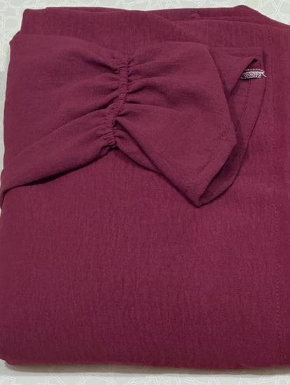 شرشف سحاب كتان سي واي الطول من الكتف 160 cm العرض 90 cm اللون عنابي فاتح السحاب مخفي