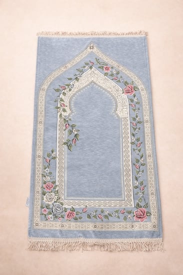 سجادة مبطنه 1 cm  اللون سماوي