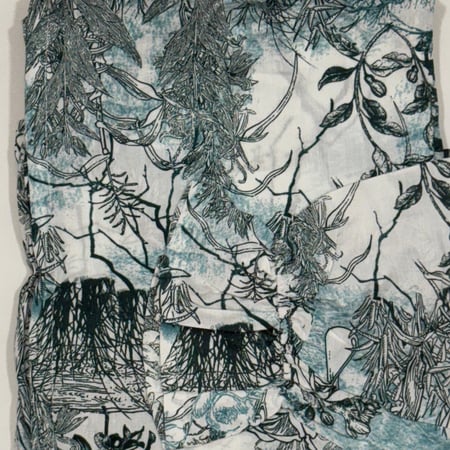 شرشف مرد كويتي  (Mard)كم فرنسي بربطه من الجنب الطول من الكتف 160 cm  اللون  تفني