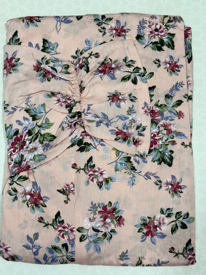 شرشف  سحاب باللون  لحمي فاتح  الكم فرنسي الطول من الكتف 160 cm