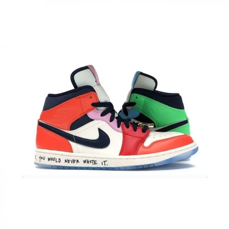 NIKE AIR JORDAN 1 MID SE FEARLESS 'MELODY EHSANI' (W)