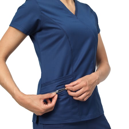 بلوزة (XL) Life Threads