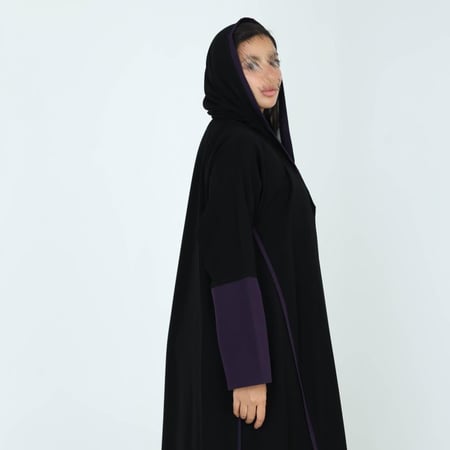ليـان بنفسجي