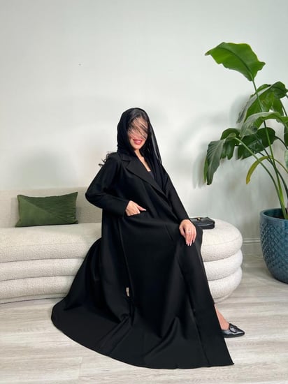 عباية دانا
