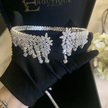 طقم شوكر فاخر ابيض