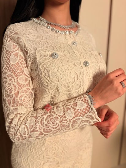 فستان سهرة مرتب وناعم