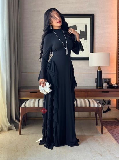 فستان تل ناعم مزين بالكرانيش