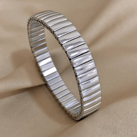 سوار  قابل للتعديل مطلي بالذهب 18K