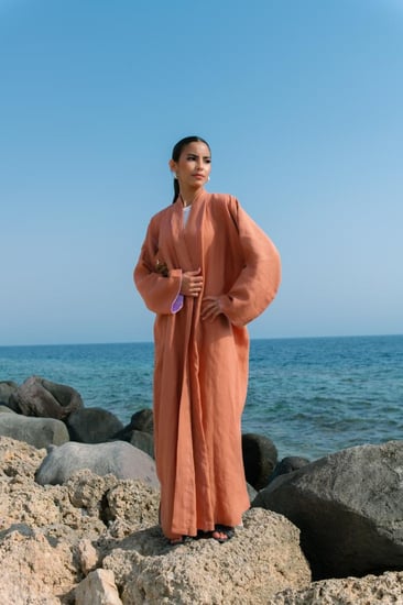 عبايه ورده الخزامى