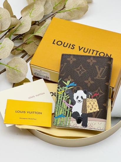 محفظه لويس فيتون LV مع ملحقاته