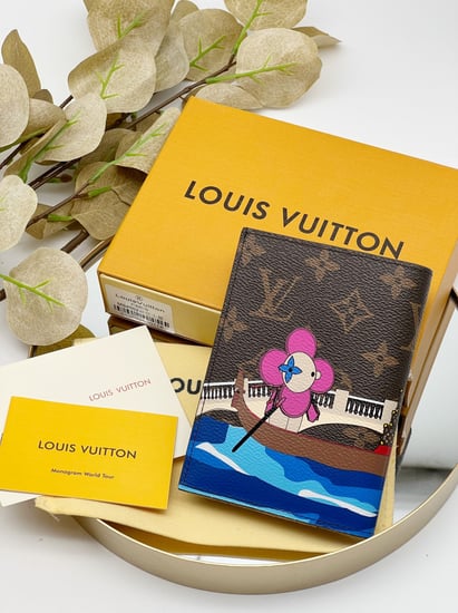 محفظه لويس فيتون LV مع ملحقاته