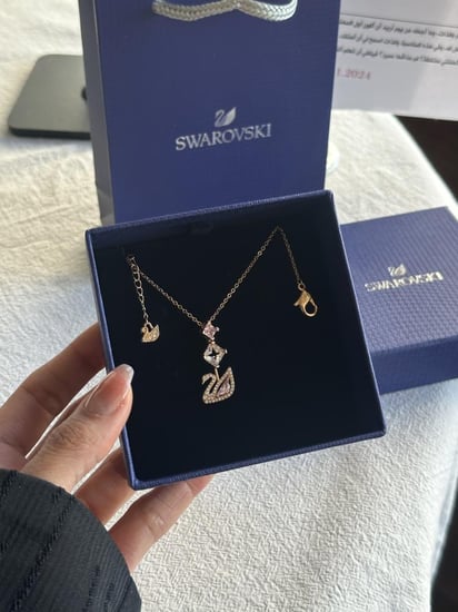 عقد Dazzling Swan سواروفسكي