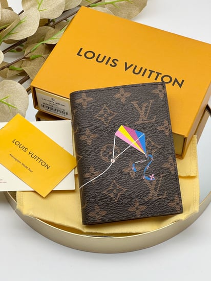 محفظه لويس فيتون LV مع ملحقاته