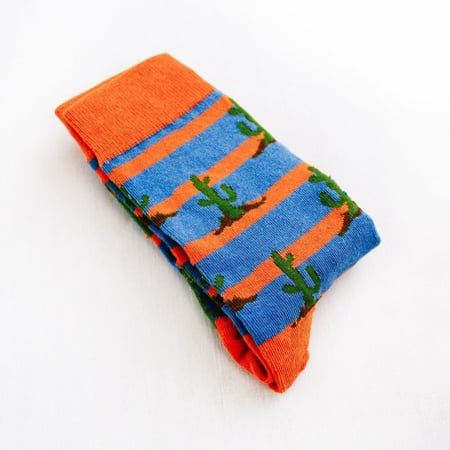 جوارب نسائية طويلة صبار