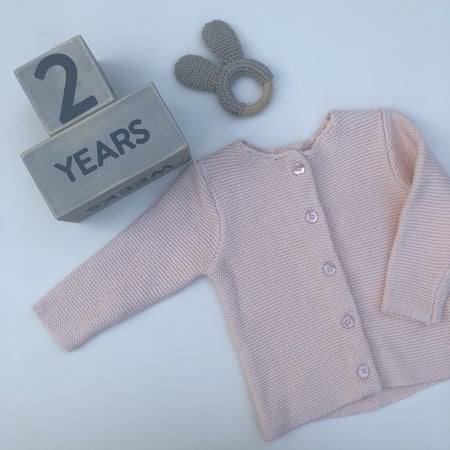 اطقم من الصوف المحبوك