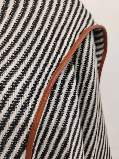 سترة صوف مخططه