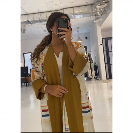 عبايات موضة
