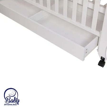 سرير أطفال خشبي متعدد الوظائف