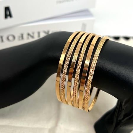 غوايش ذهب سادة عيار 21 هدوء الأناقة وزن 4.5 جرام بأحدث تصميم