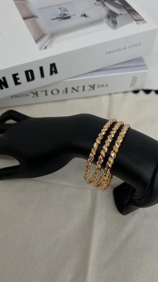 غوايش ذهب تمارا عيار 21 بوزن 4,7 جرام - تسوق الان بالتقسيط